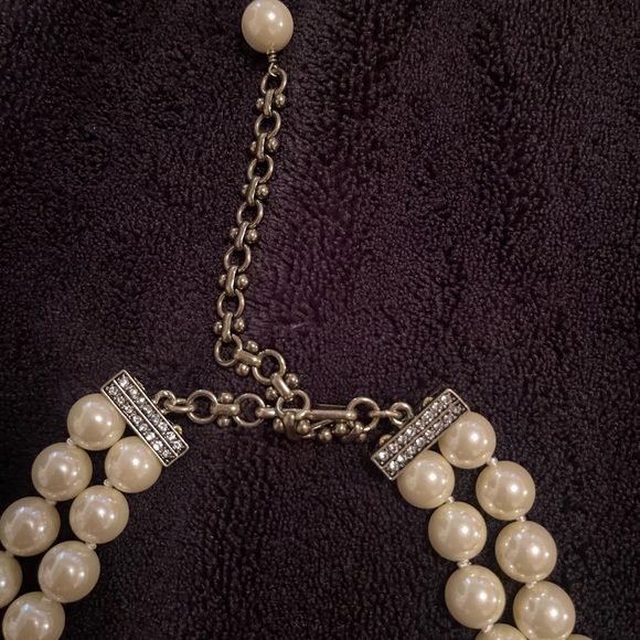 Woman’s Heidi Daus Necklace - Picture 5 of 7